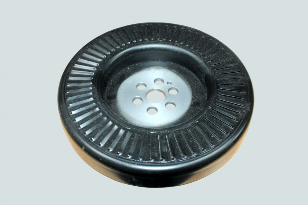 фото гаситель крутильных колебаний (isbe) 4991131/5268643 oem 3972687 