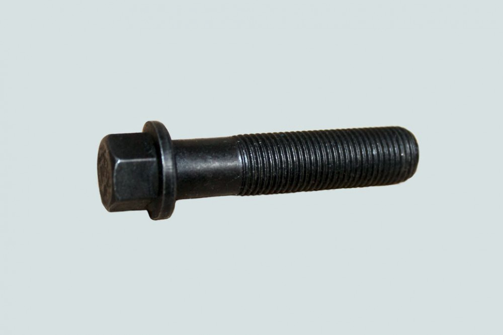 фото болт крышки шатунов двигателя isf2.8 5263944 