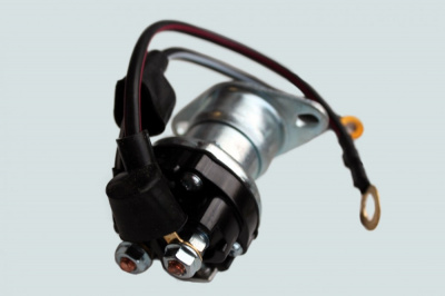 фото втягивающее реле стартера №4992135 (isbe), маленькое a93r3003se-16-0001 prestolite 6010-261 